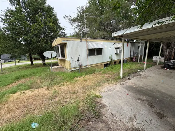 4201 Oto Court, Granbury, TX 76048