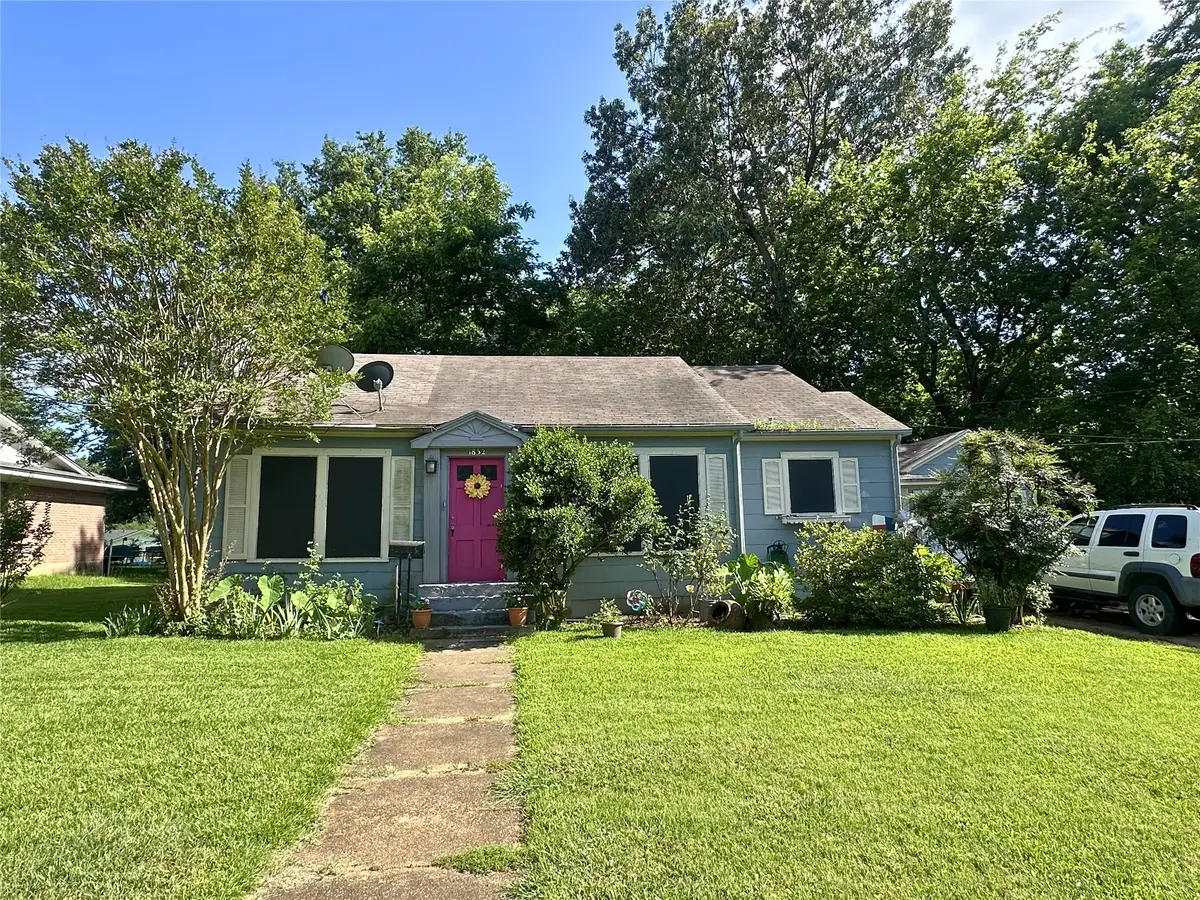 1832 E Polk, Paris, TX 75460 - #1