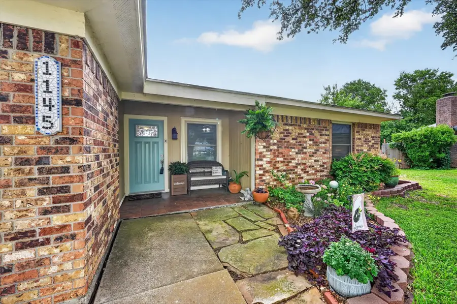 1145 S Timberline Drive, Benbrook, TX 76126 - #3