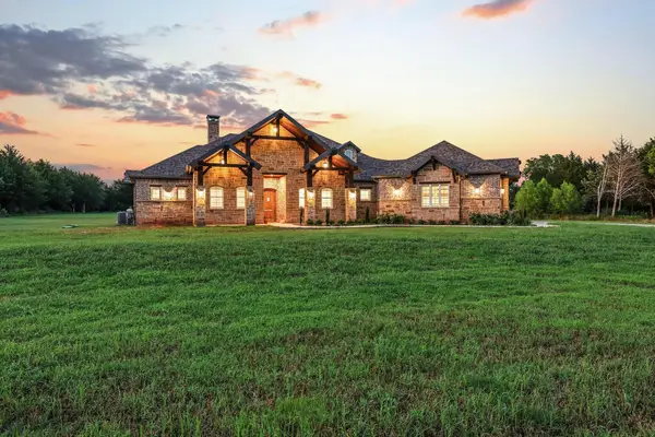 231 Geis Drive, Pottsboro, TX 75076