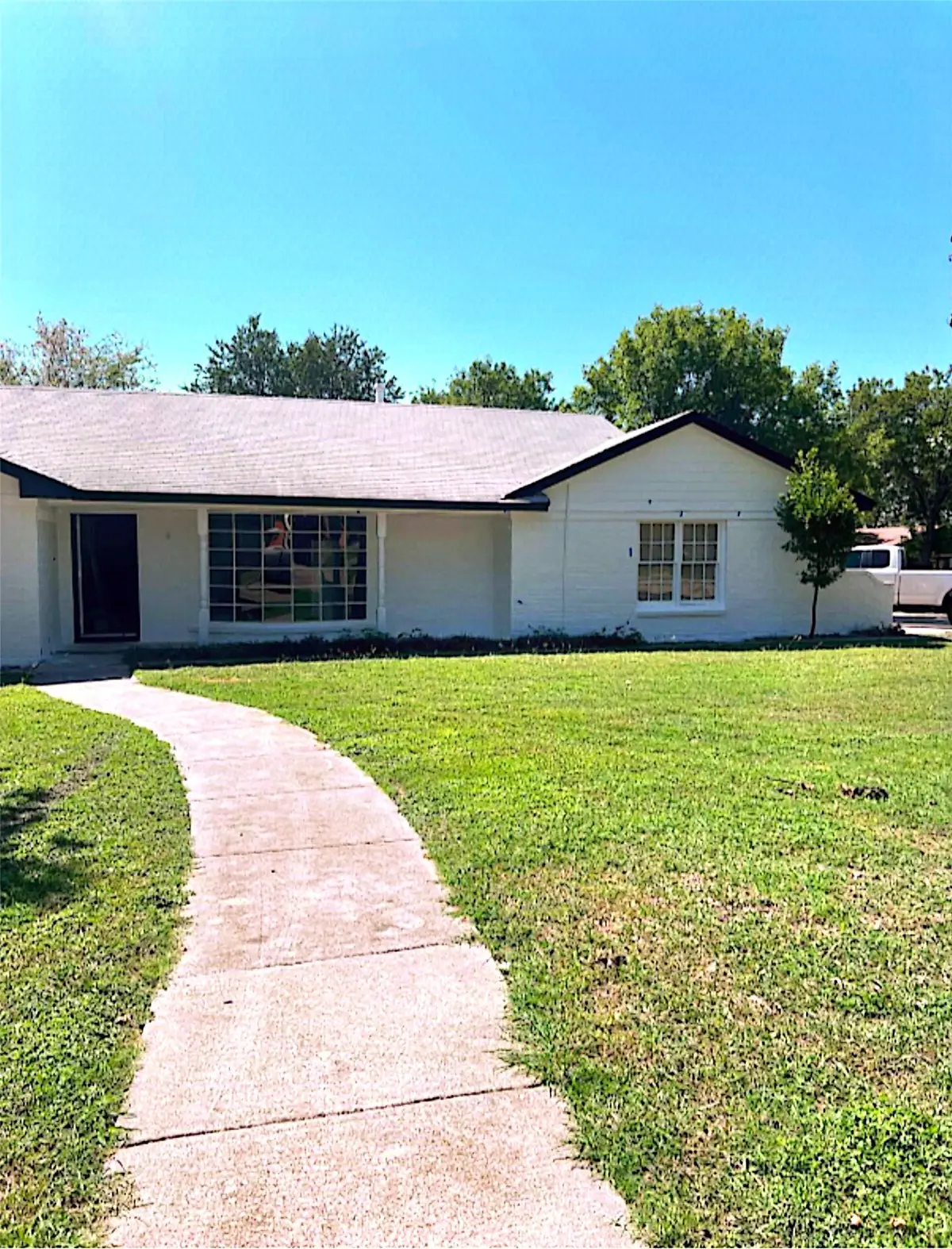 2900 Pecos Street, Fort Worth, TX 76119 - #1
