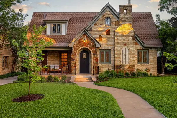 5506 Mccommas Boulevard, Dallas, TX 75206