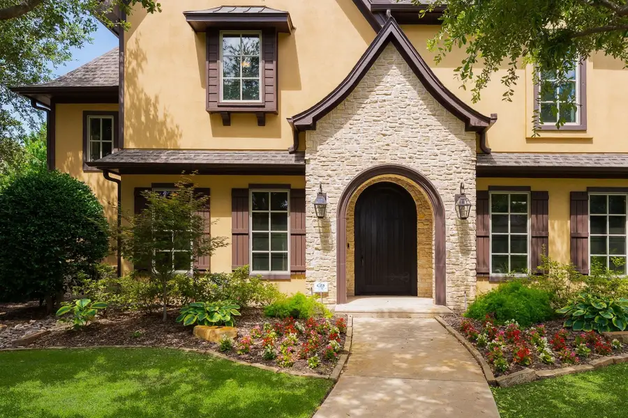 3200 Belmont Street, Denton, TX 76210 - #2
