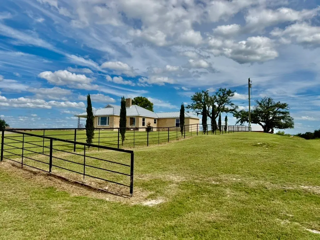 1147 County Road 163, Stephenville, TX 76401 - #1