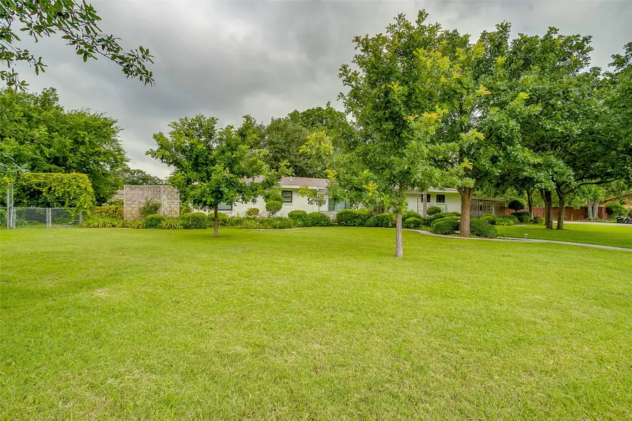 200 Lakeridge Road, Lakeside, TX 76108 - #2
