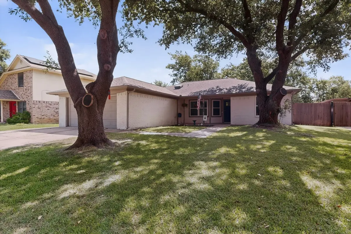 6804 Richfield Drive, North Richland Hills, TX 76182 - #1