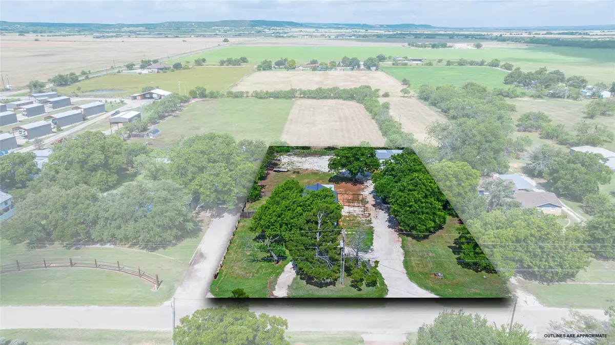302 Sayles Avenue, Tuscola, TX 79562 - #1