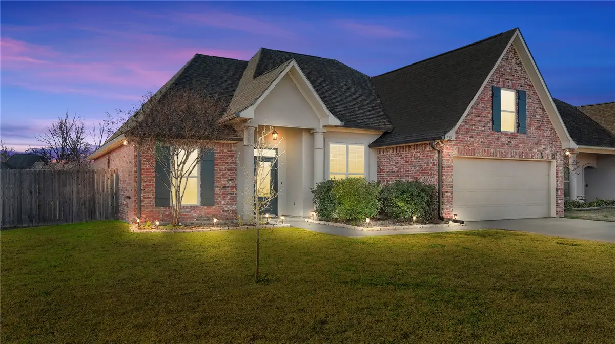 329 Camelback Drive, Bossier City, LA 71111 - #1