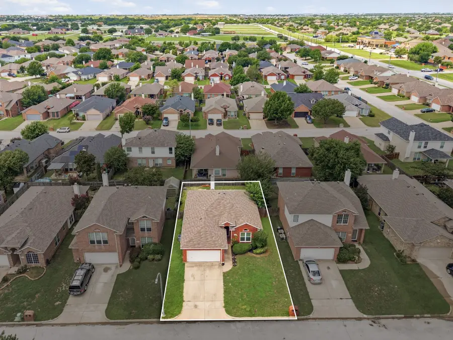10621 Cloisters Drive, Fort Worth, TX 76131 - #2