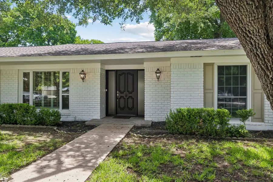 4113 Ridglea Country Club Drive, Fort Worth, TX 76126 - #2