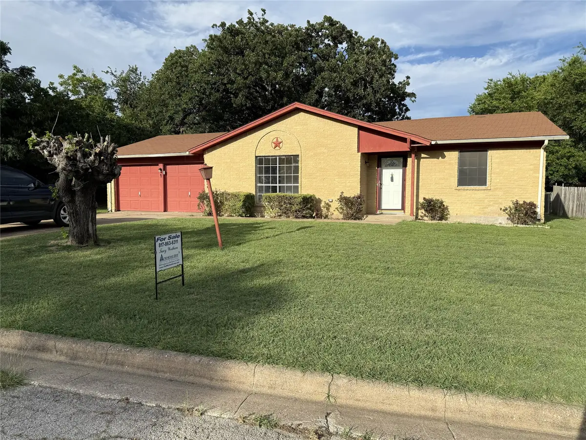 6355 Hanger Park Drive, Forest Hill, TX 76119 - #1