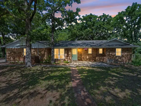 601 Squires Lane, Krugerville, TX 76227