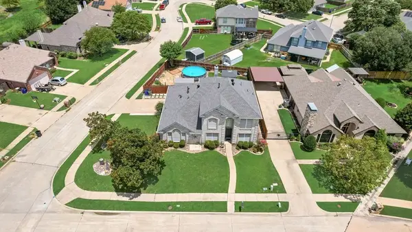 108 Bowie Street, Forney, TX 75126