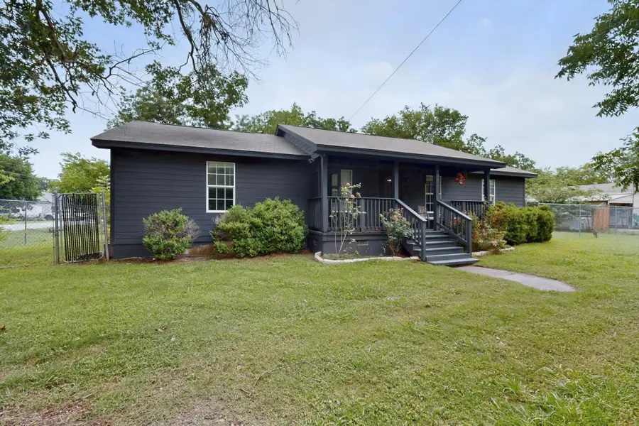 701 E Brin Street, Terrell, TX 75160 - #2