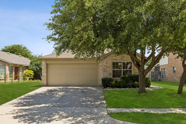 1116 Cottonwood Drive, Crowley, TX 76036