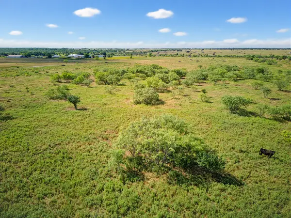 7511 Fm 1810, Chico, TX 76431