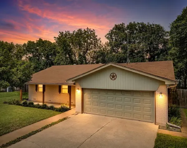 806 S Avenue O, Clifton, TX 76634