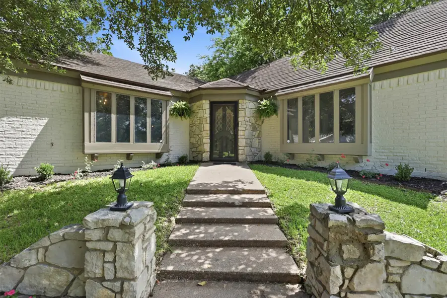 240 Timberlake Drive, Azle, TX 76020 - #2