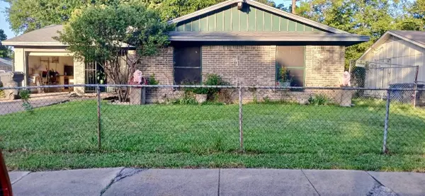 1670 Bending Oaks Trail, Dallas, TX 75217