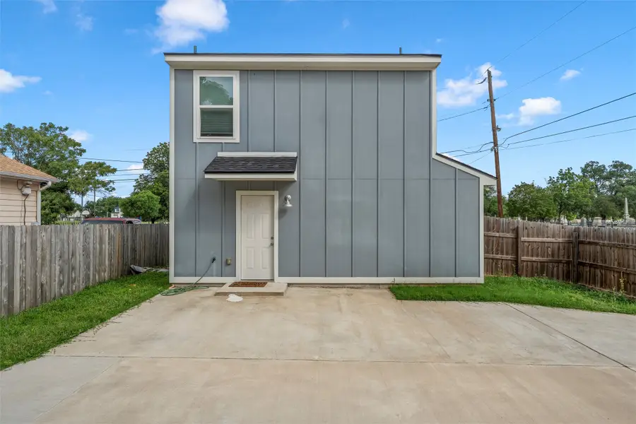 700 Hines Avenue, Waco, TX 76706 - #3