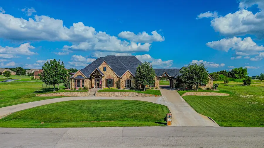 903 S Savage Creek Lane, Weatherford, TX 76087 - #2