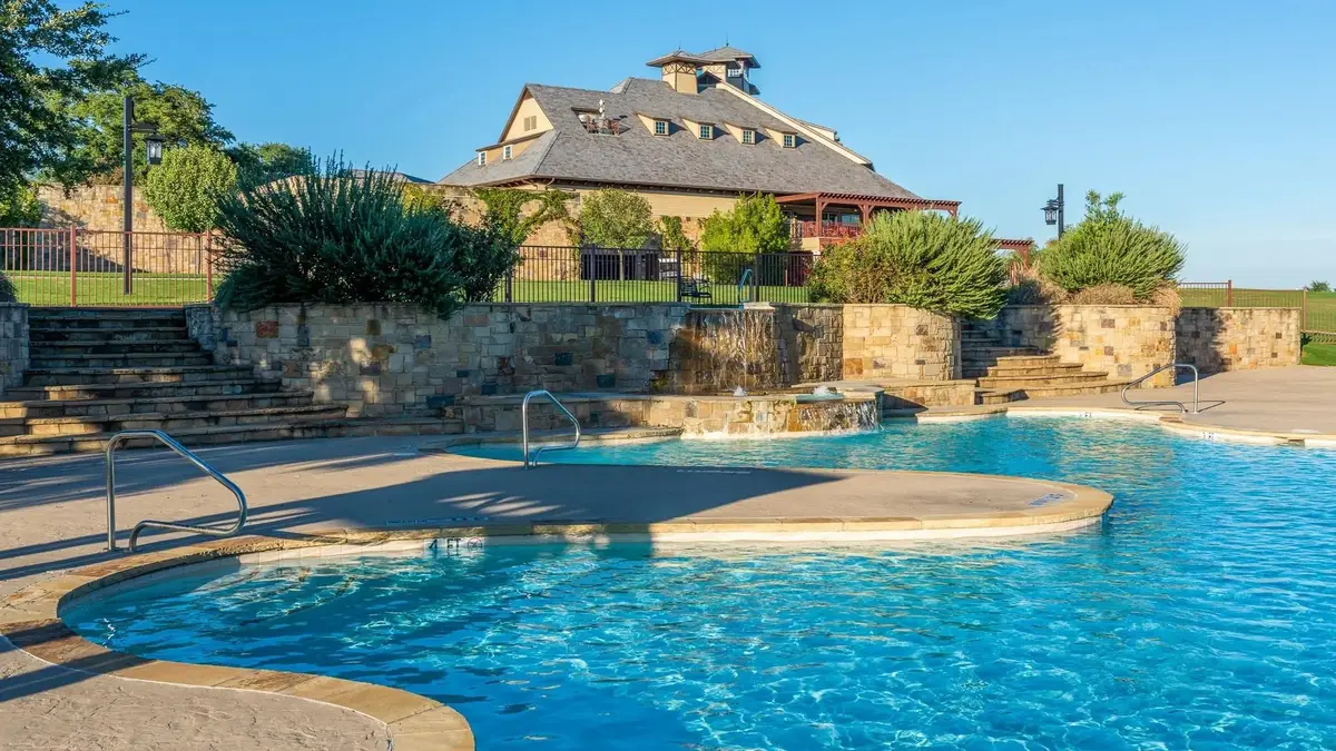 6009 Montrose Court E, Cleburne, TX 76033 - #1