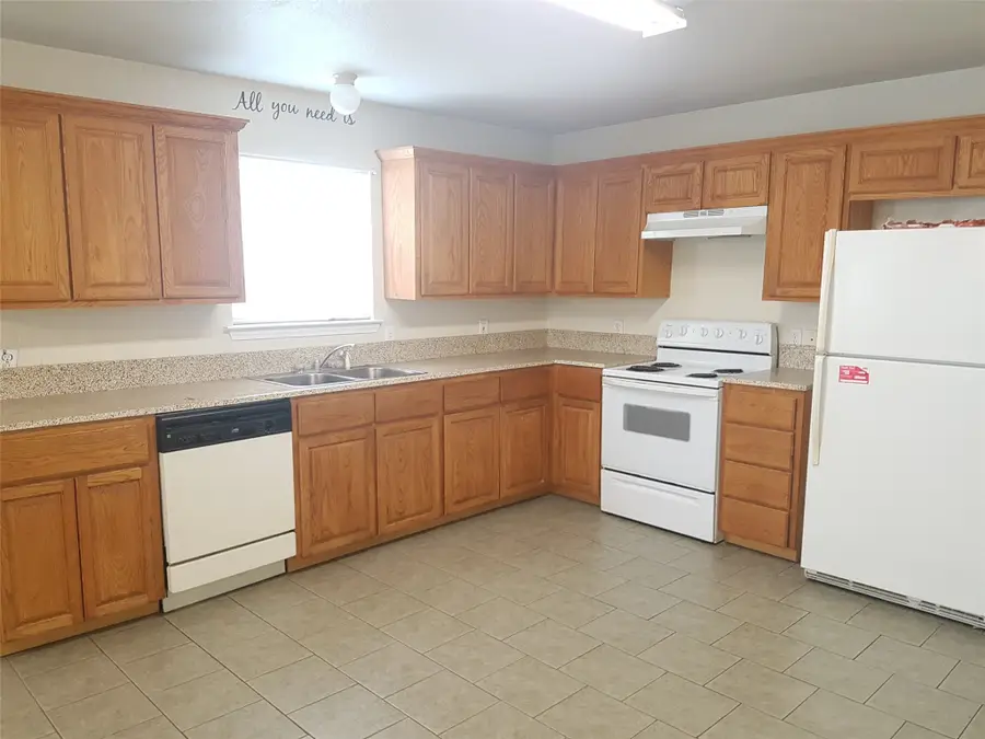309 S Blue Jay Court, Weatherford, TX 76088 - #3