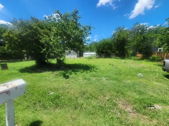 1117 Bell Street, Arlington, TX 76001 - #1