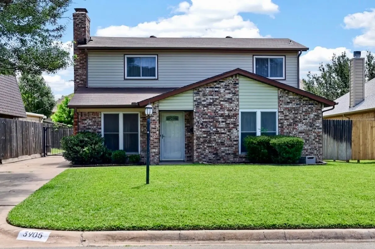3905 Palomino Drive, Benbrook, TX 76116 - #1