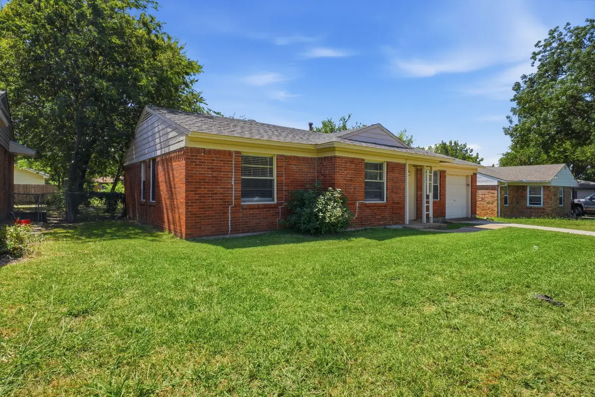 4311 Scottsdale Drive, Mesquite, TX 75150 - #1