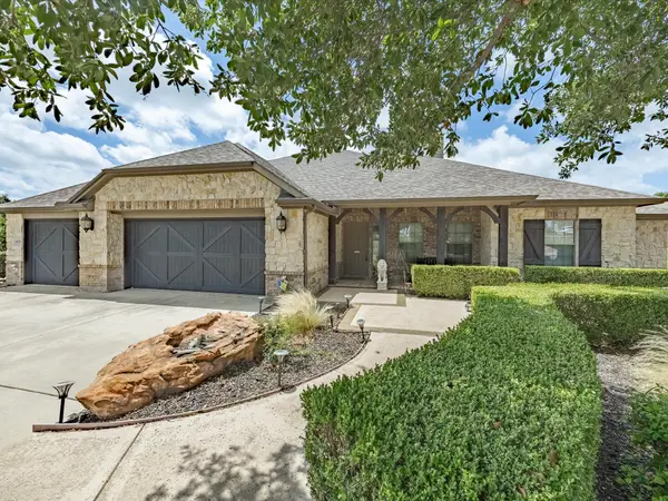 11029 Owl Creek Drive, Fort Worth, TX 76179