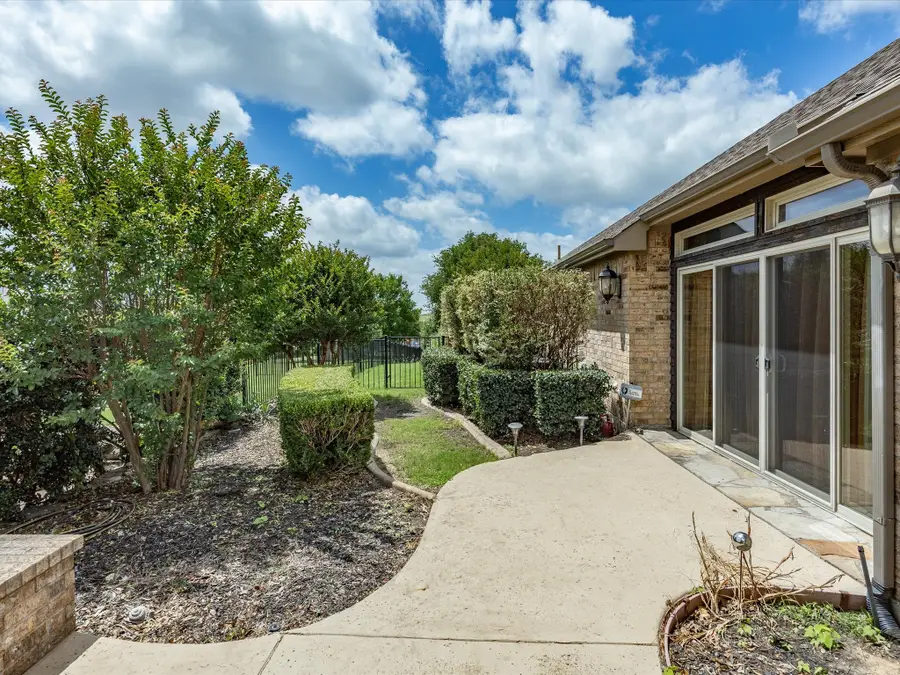11029 Owl Creek Drive, Fort Worth, TX 76179 - #3