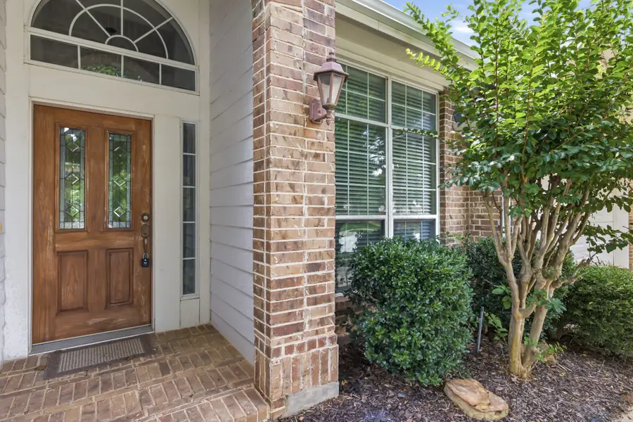 917 Water Oak Drive, Grapevine, TX 76051 - #2