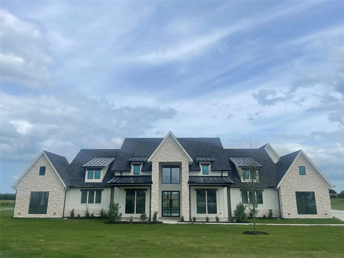 704 Cambridge Court, Nevada, TX 75173 - #1
