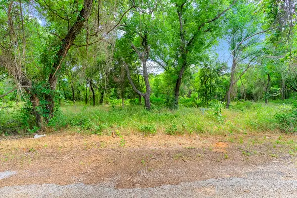 2305 County Road 425c, Cleburne, TX 76031