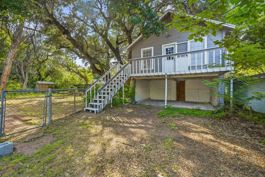 835 W Long Street, Stephenville, TX 76401 - #3