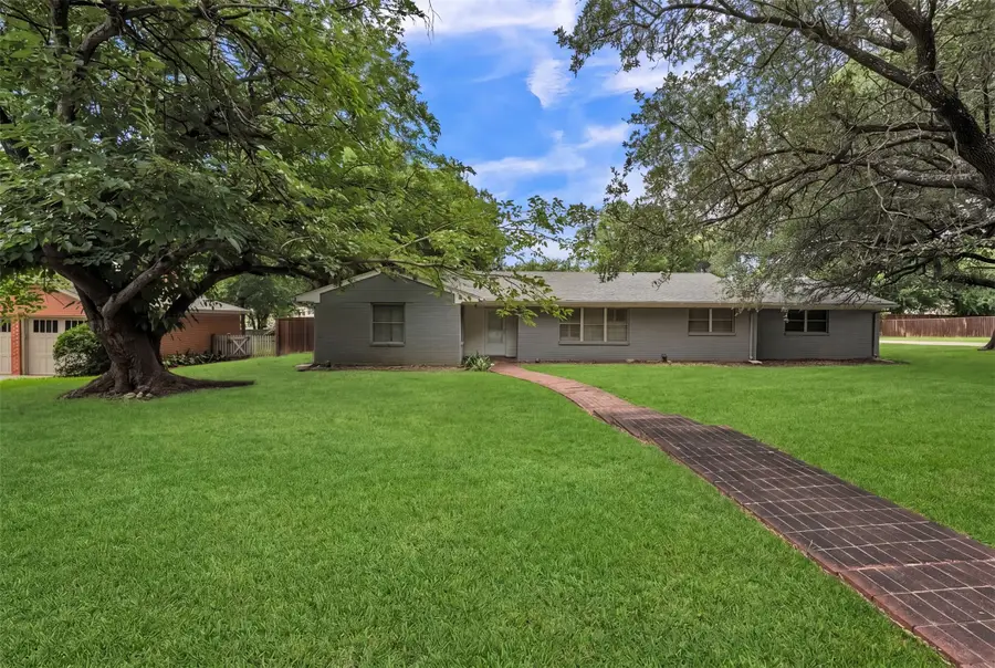 4437 Tamworth Road, Fort Worth, TX 76116 - #3