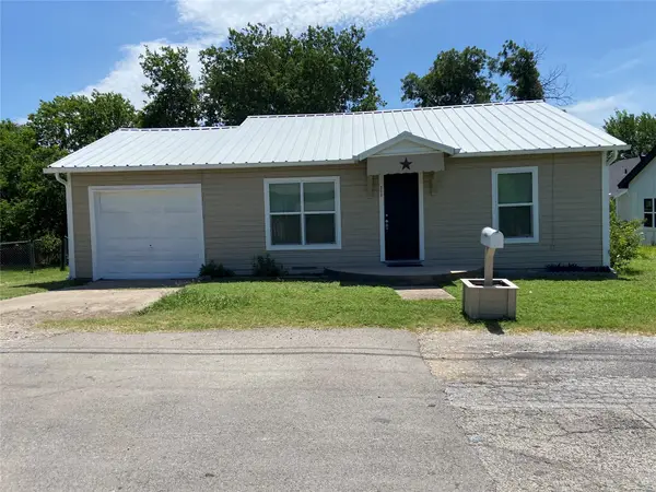 506 N Lamar Street, Weatherford, TX 76086