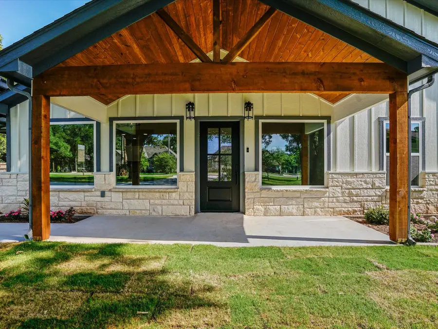 4004 Pueblo Court, Granbury, TX 76048 - #3