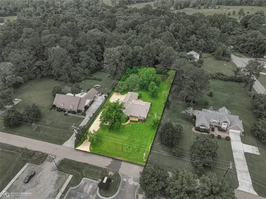 914 Edgewood Drive, Homer, LA 71040 - #3