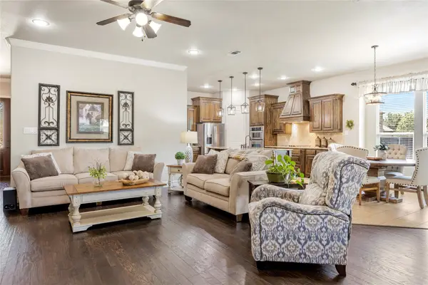 5601 Sunstar Lane, Flower Mound, TX 75028