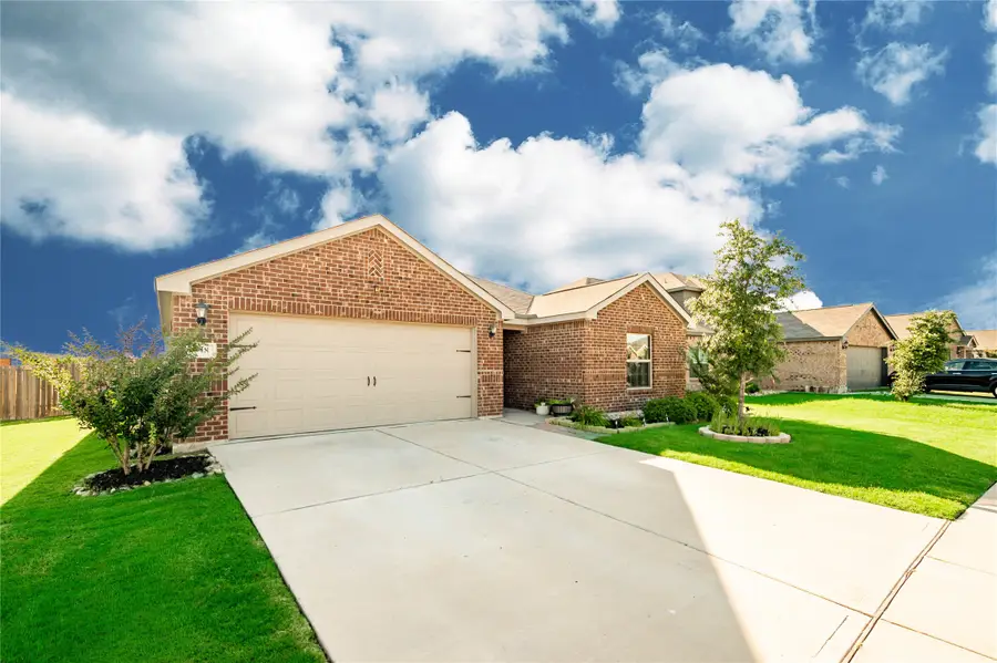 148 Cattlemans Creek Road W, Newark, TX 76071 - #2