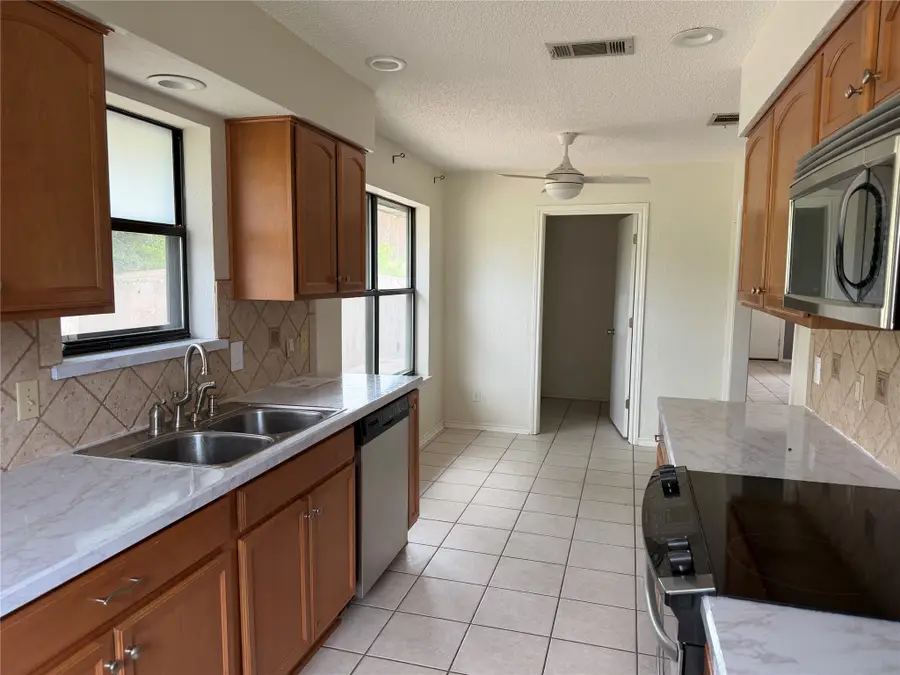 1716 Rosemeade Circle, Carrollton, TX 75007 - #2