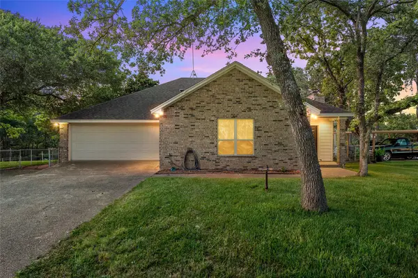 1849 Sommerfeld Drive, Waco, TX 76705
