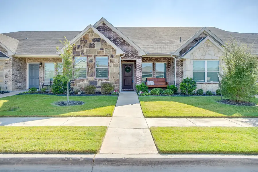 464 Pine Street, Burleson, TX 76028 - #2