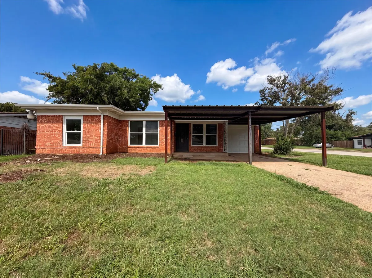 137 S Valera Court, Fort Worth, TX 76134 - #1