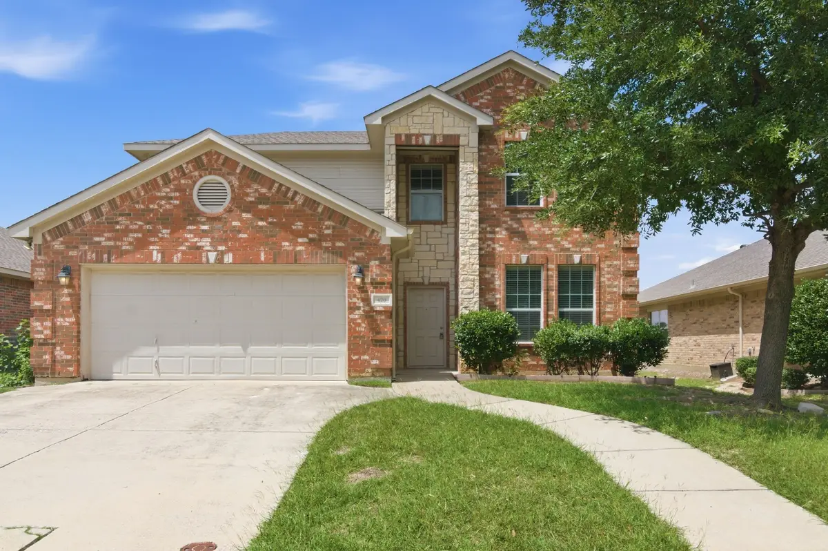 420 Sandy Creek Drive, Fort Worth, TX 76131 - #1