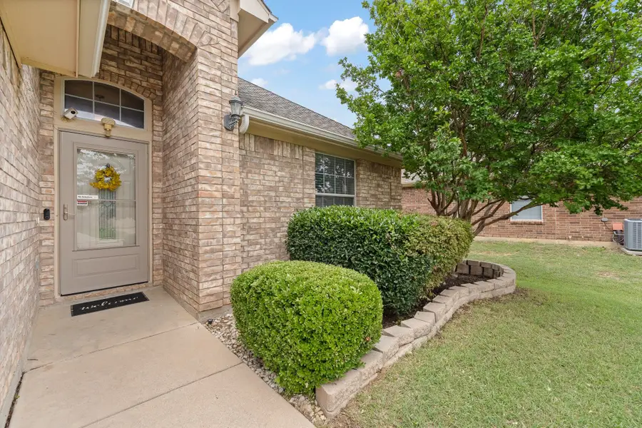 3205 Chesington Drive, Fort Worth, TX 76137 - #3