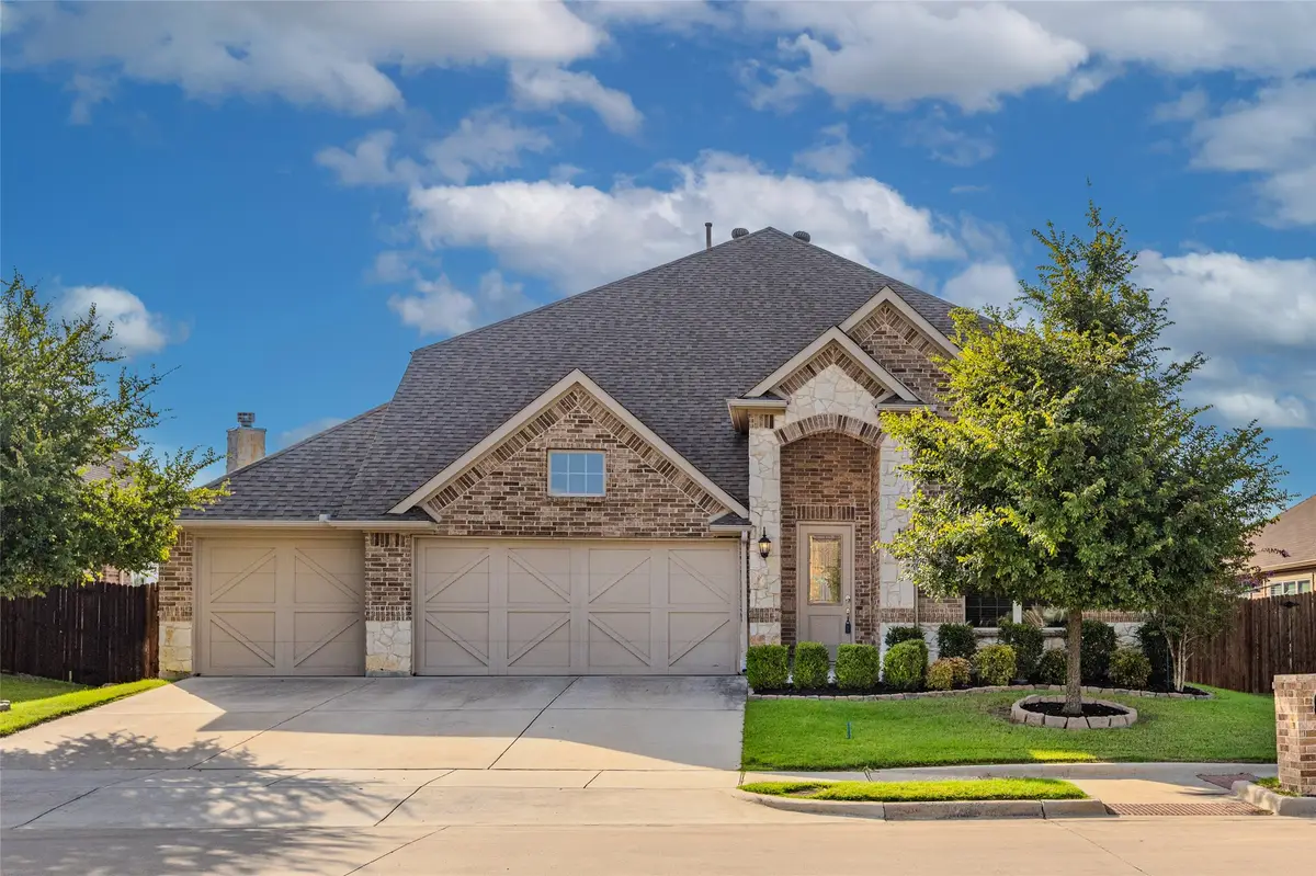 5713 New Ballinger Drive, Justin Roanoke, TX 76226 - #1