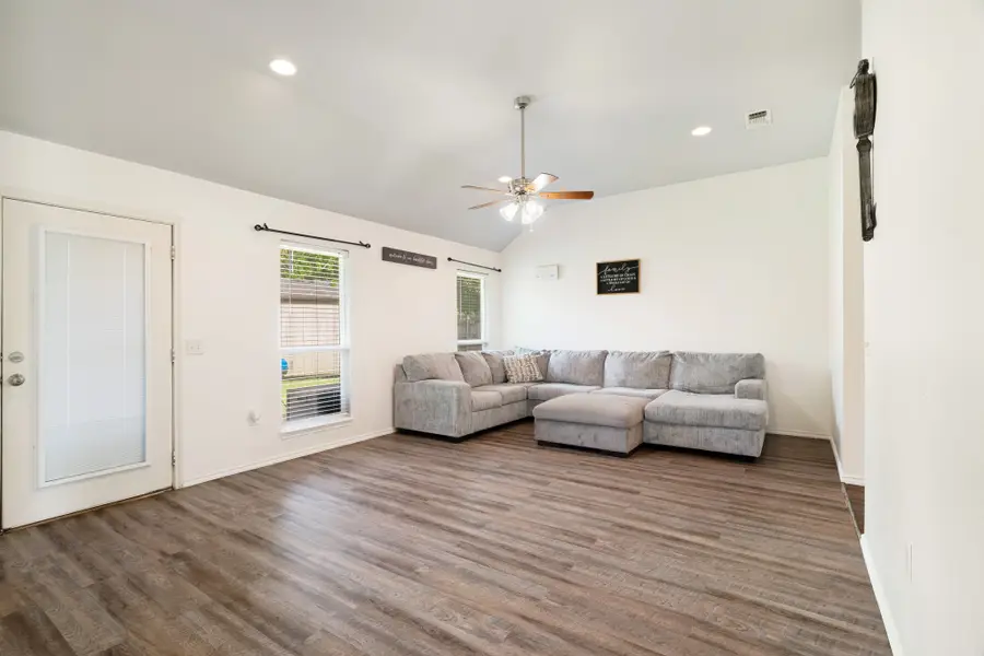 1150 35th Ne, Paris, TX 75462 - #3